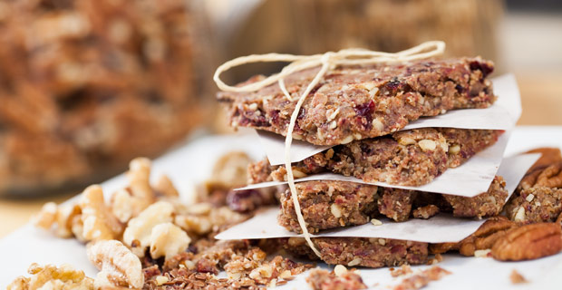 Cherry-Pecan Energy Bars Blender Recipe