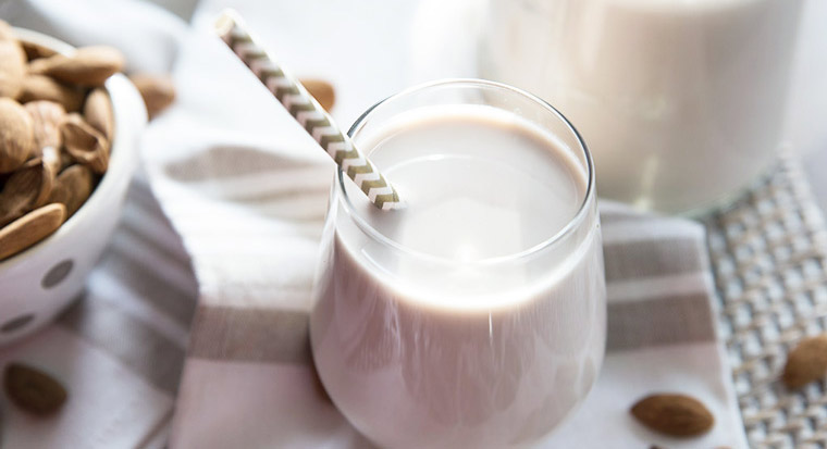vanilla almond milk