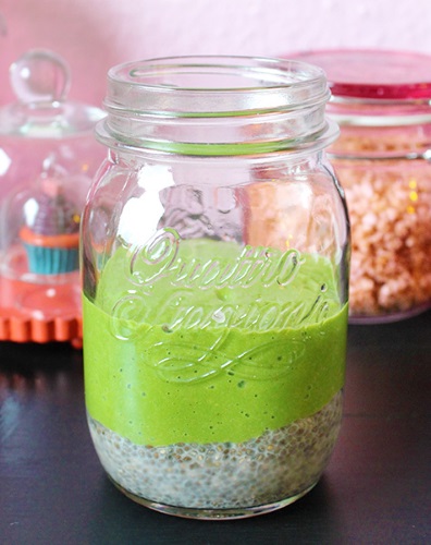 layered green smoothie pudding