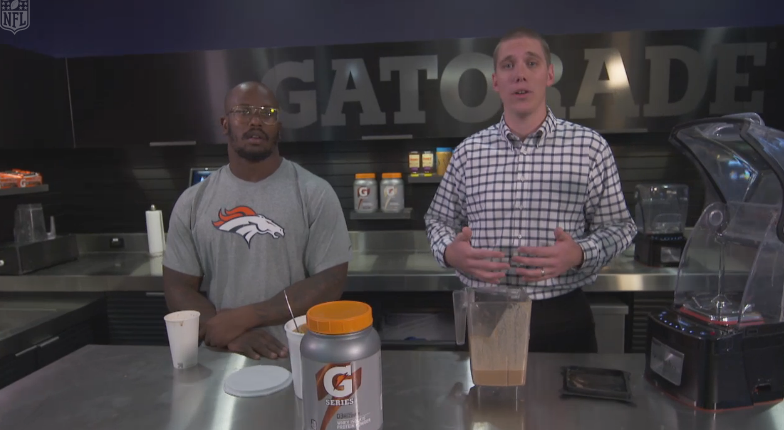 NFL and Denver Broncos All-Pro Von Miller gets his nutrition from the Gatorade Fuel Bar using Blendtec's Stealth blender! 