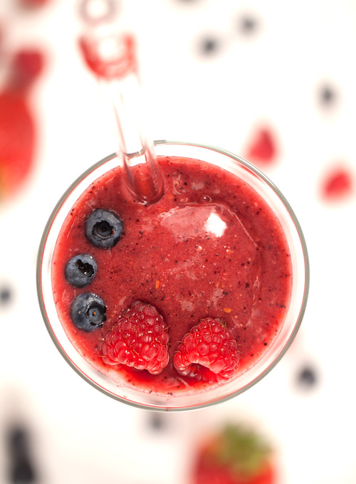 Berry Omega Smoothie Recipe